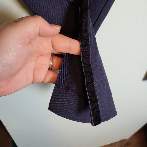 NWT Gap Skinny Ankle Navy Velvet Trim Split Ankle Pants - Picture 7 of 14